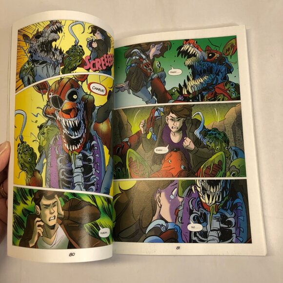 The Twisted Ones: The Graphic Novel Five Nights at Freddy's Book Scott Cawthon - Picture 6 of 12